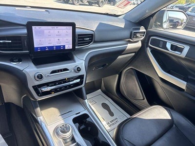 2022 Ford Explorer XLT 4WD