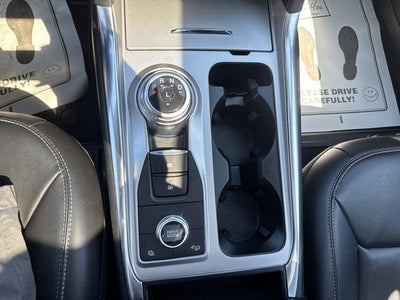 2022 Ford Explorer XLT 4WD