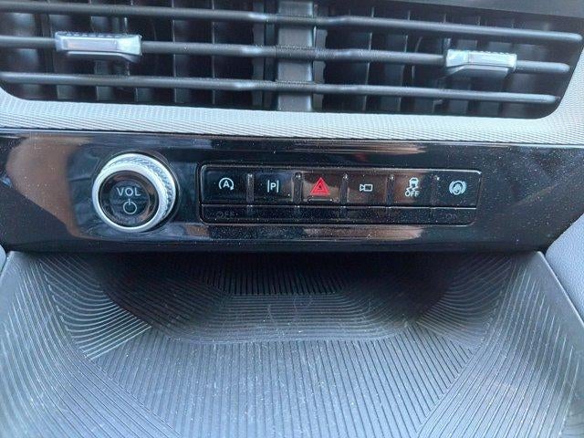 2026 Ford Explorer Active w/200A Pkg 4WD