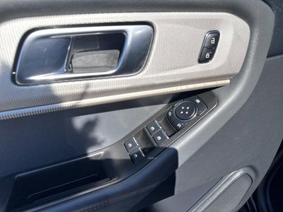 2026 Ford Explorer Active w/200A Pkg 4WD