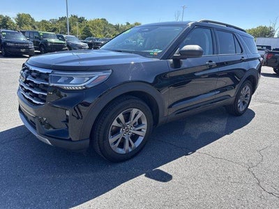 2026 Ford Explorer Active w/200A Pkg 4WD