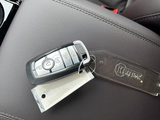 2026 Ford Explorer Platinum 4WD