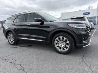 2026 Ford Explorer Platinum 4WD
