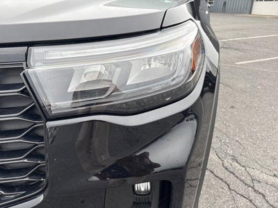 2025 Ford Explorer ST-Line 4WD