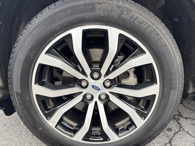 2025 Ford Explorer ST-Line 4WD