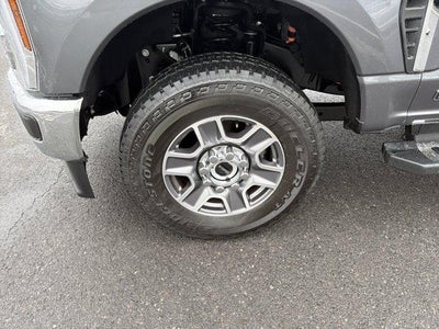 2026 Ford Super Duty F-250 SRW LARIAT 4WD Crew Cab 6.75' Box