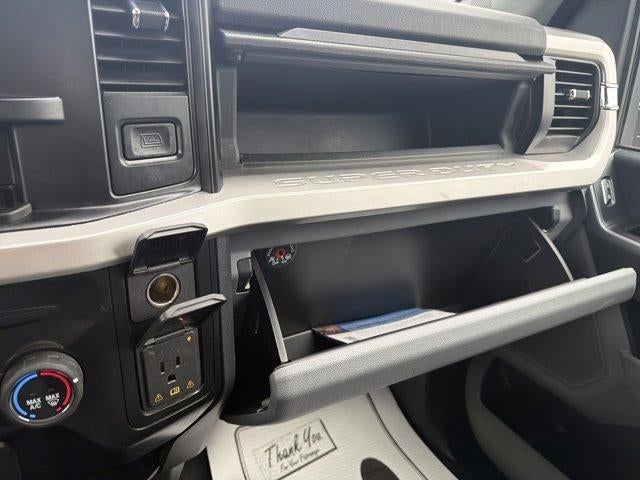 2025 Ford Super Duty F-250 SRW XLT 4WD Crew Cab 6.75' Box