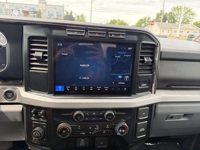 2024 Ford Super Duty F-250 SRW XLT 4WD Crew Cab 6.75' Box