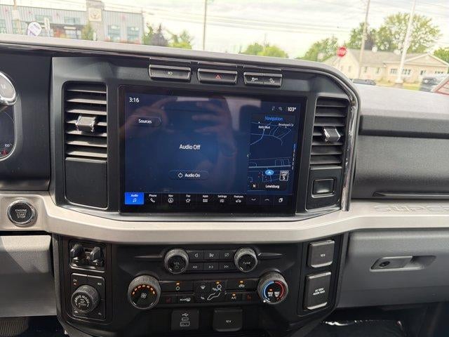2024 Ford Super Duty F-250 SRW XLT 4WD Crew Cab 6.75' Box