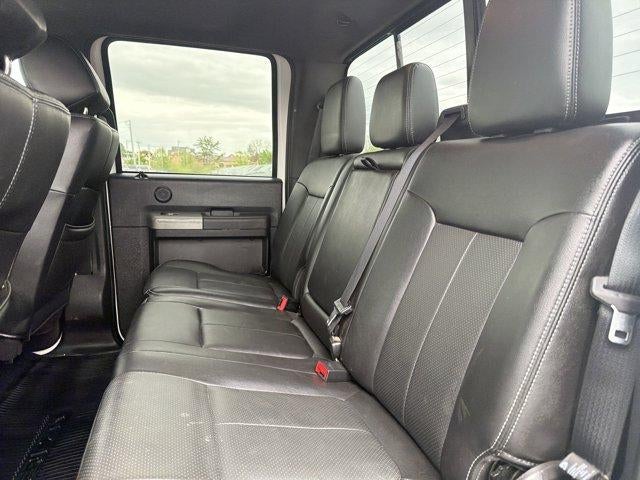 2016 Ford Super Duty F-450 DRW 4WD Crew Cab 8 Ft Box Lariat