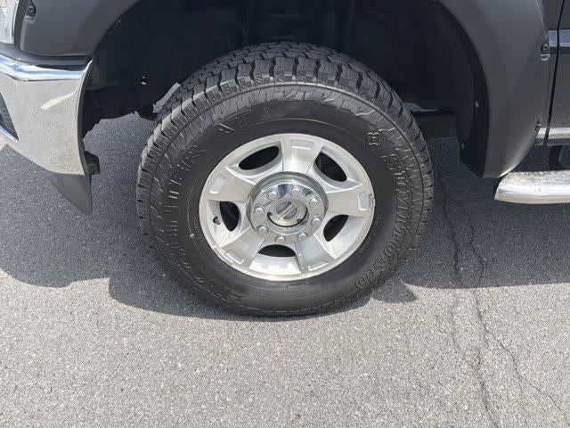2015 Ford Super Duty F-250 SRW 4WD Regular Cab 8 Ft Box XLT