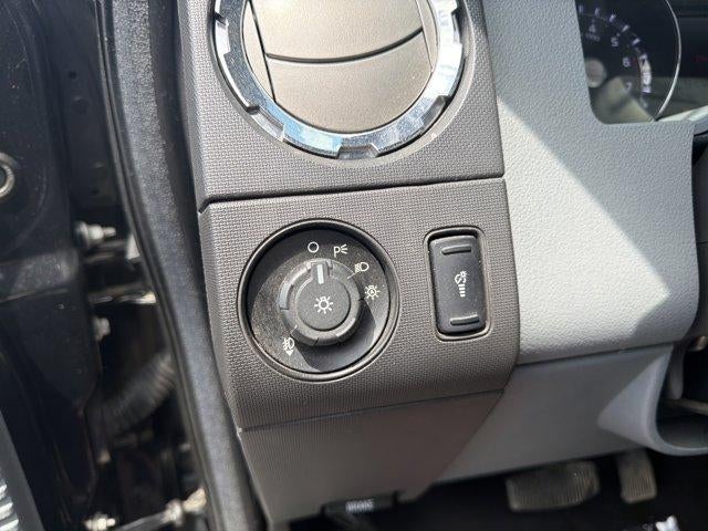 2015 Ford Super Duty F-250 SRW 4WD Regular Cab 8 Ft Box XLT