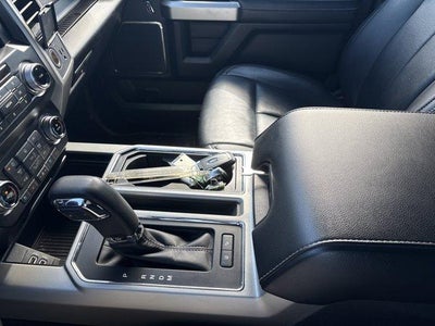 2020 Ford F-150 LARIAT 4WD SuperCrew 5.5' Box