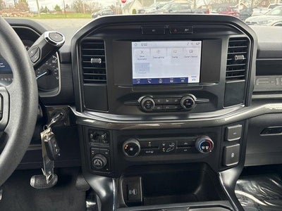 2022 Ford F-150 XL 4WD SuperCrew 5.5' Box