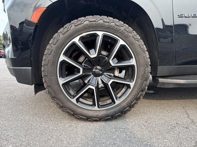 2023 Chevrolet Suburban 4WD RST