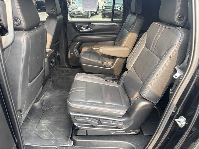 2023 Chevrolet Suburban 4WD RST