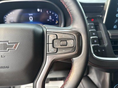 2023 Chevrolet Suburban 4WD RST
