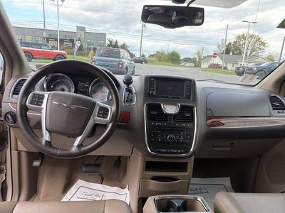 2013 Chrysler Town & Country 4dr Wgn Touring-L