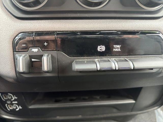 2024 RAM 3500 Big Horn 4x4 Crew Cab 8' Box