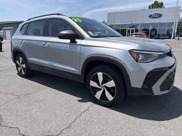 2025 Volkswagen Taos S 4MOTION