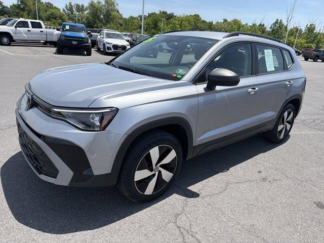 2025 Volkswagen Taos S 4MOTION