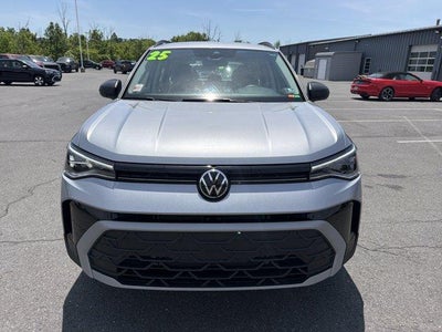 2025 Volkswagen Taos S 4MOTION