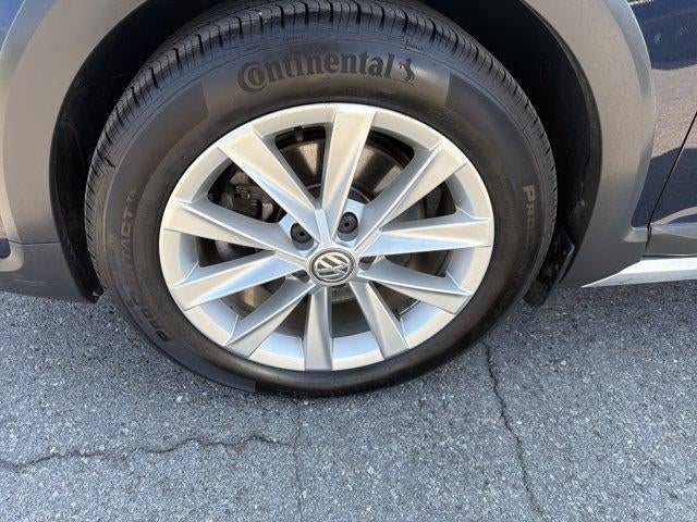 2017 Volkswagen Golf Alltrack 1.8T S DSG