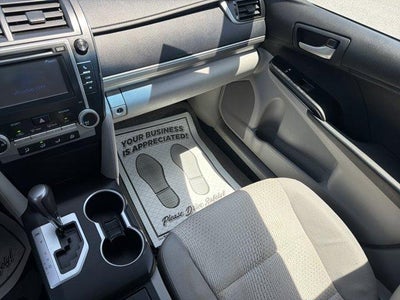 2012 Toyota Camry 4dr Sdn I4 Auto LE (Natl)