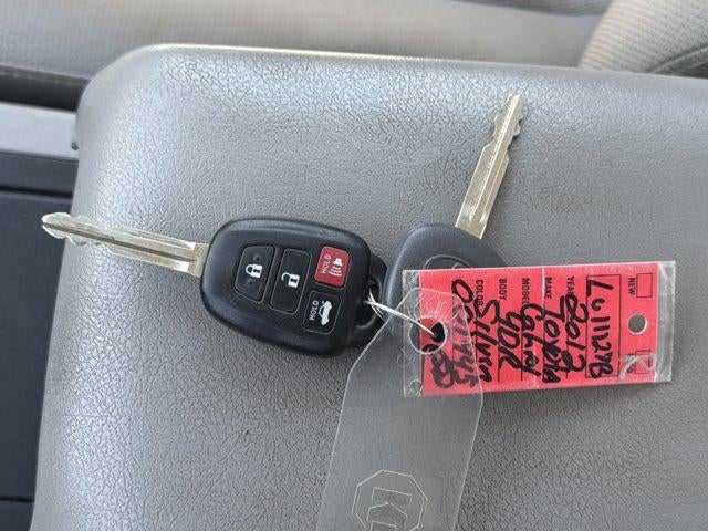 2012 Toyota Camry 4dr Sdn I4 Auto LE (Natl)