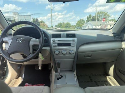 2011 Toyota Camry 4dr Sdn I4 Auto LE (Natl)