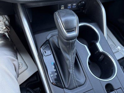 2022 Toyota Highlander XLE AWD (Natl)