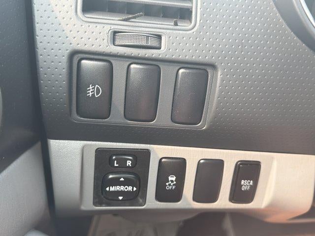 2011 Toyota Tacoma 4WD Access Cab Standard Bed V6 Automatic (Natl)