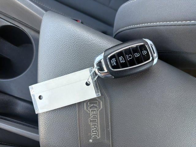 2023 Hyundai ELANTRA SEL IVT