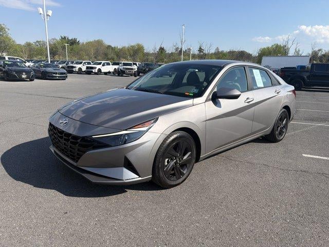 2023 Hyundai ELANTRA SEL IVT