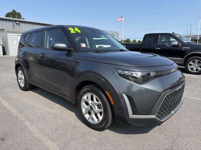 2024 Kia Soul LX IVT