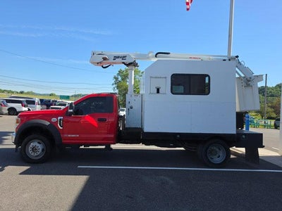 2022 Ford Super Duty F-550 DRW XLT 4WD Reg Cab 145" WB 60" CA