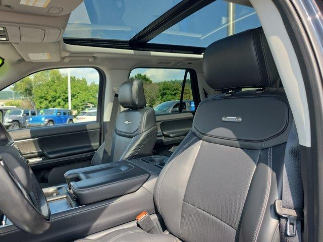 2025 Ford Expedition Platinum 4x4
