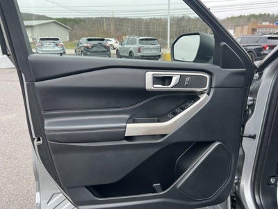 2022 Ford Explorer XLT 4WD