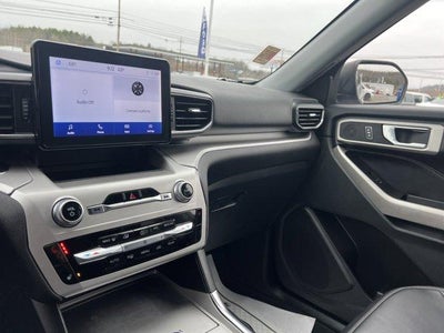 2022 Ford Explorer XLT 4WD