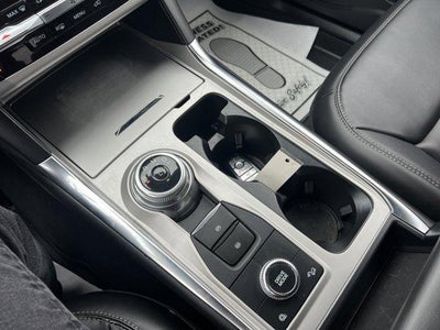 2022 Ford Explorer XLT 4WD