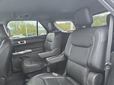 2022 Ford Explorer XLT 4WD