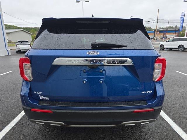 2022 Ford Explorer XLT 4WD