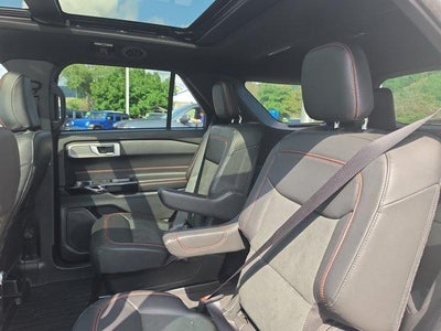 2022 Ford Explorer ST-Line 4WD