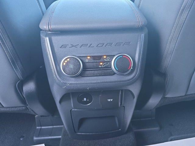 2025 Ford Explorer Active RWD