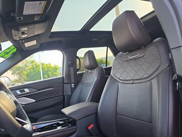 2025 Ford Explorer Platinum 4WD