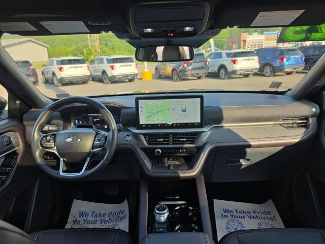 2025 Ford Explorer Platinum 4WD
