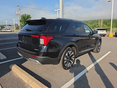 2025 Ford Explorer Platinum 4WD