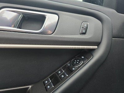 2025 Ford Explorer ST-Line 4WD