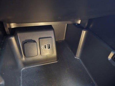 2025 Ford Explorer ST-Line 4WD