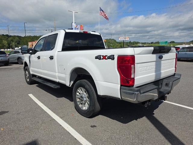 2022 Ford Super Duty F-250 SRW XLT 4WD Crew Cab 6.75' Box